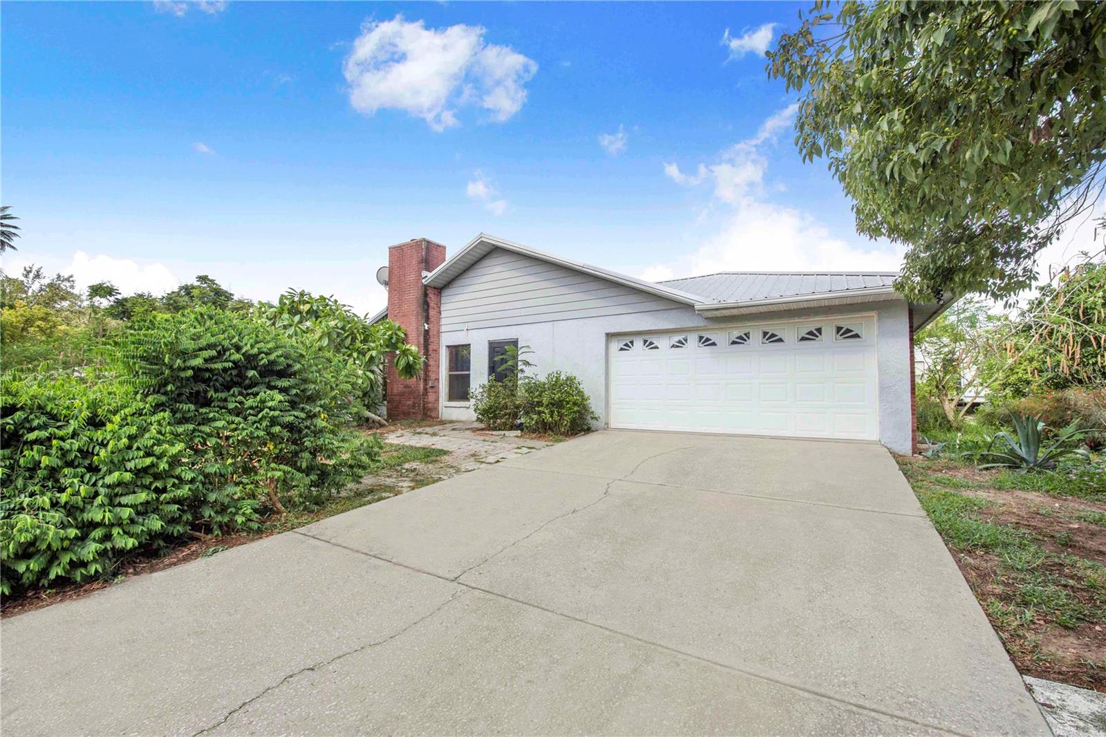 Image 3 of 38 For 695 Todhunter Way
