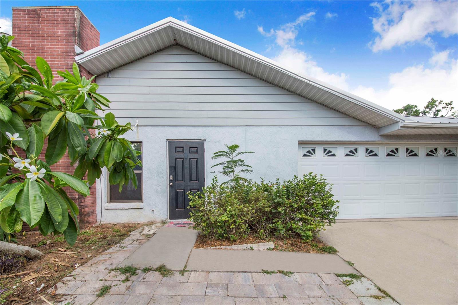Image 4 of 38 For 695 Todhunter Way