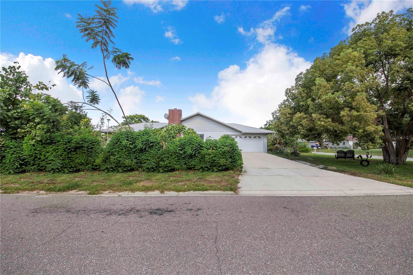 Image 5 of 38 For 695 Todhunter Way