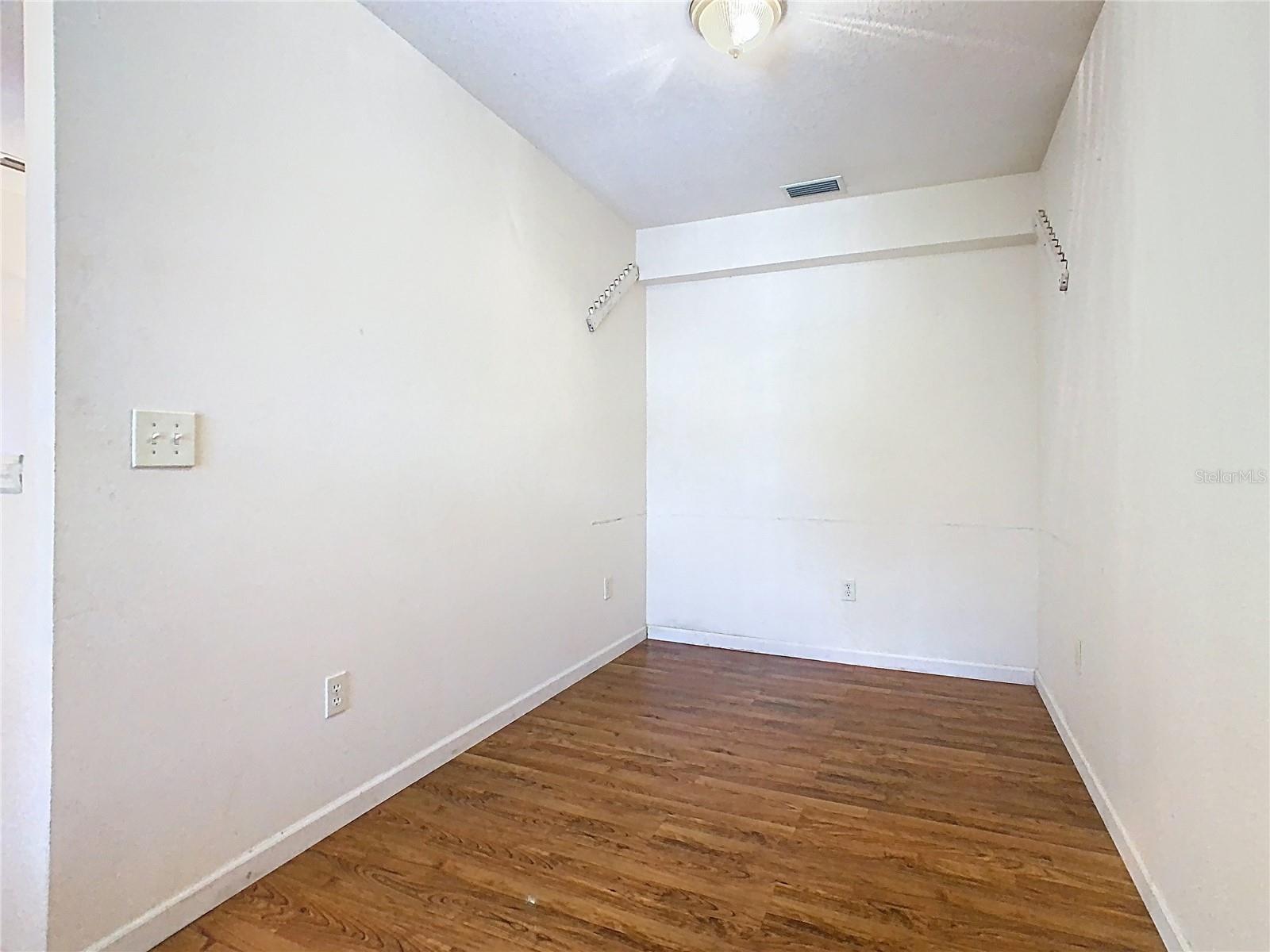 Image 49 of 75 For 4318 Thomas Wood Lane E