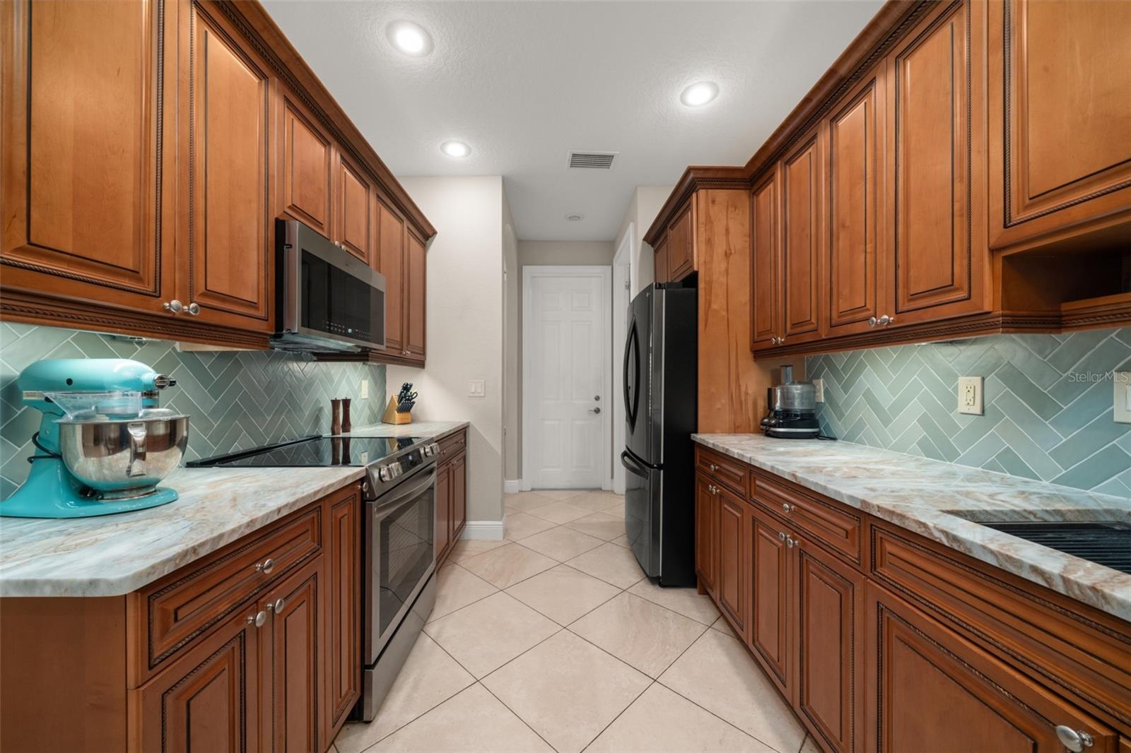 Image 13 of 66 For 5009 Magnolia Place