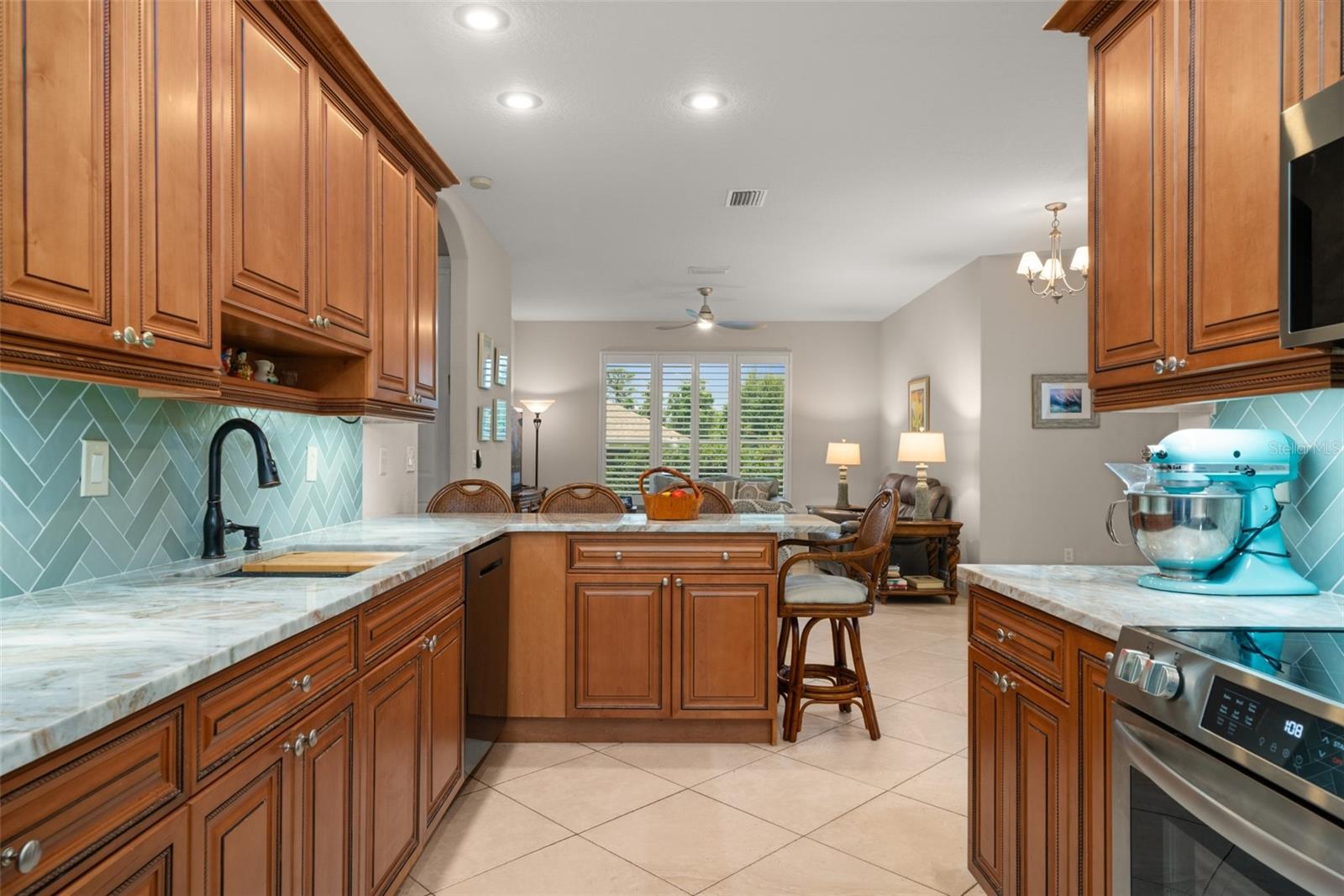 Image 14 of 66 For 5009 Magnolia Place