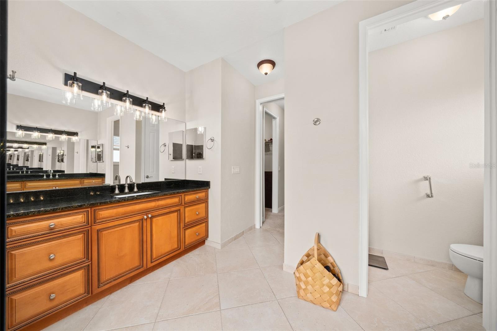 Image 27 of 66 For 5009 Magnolia Place