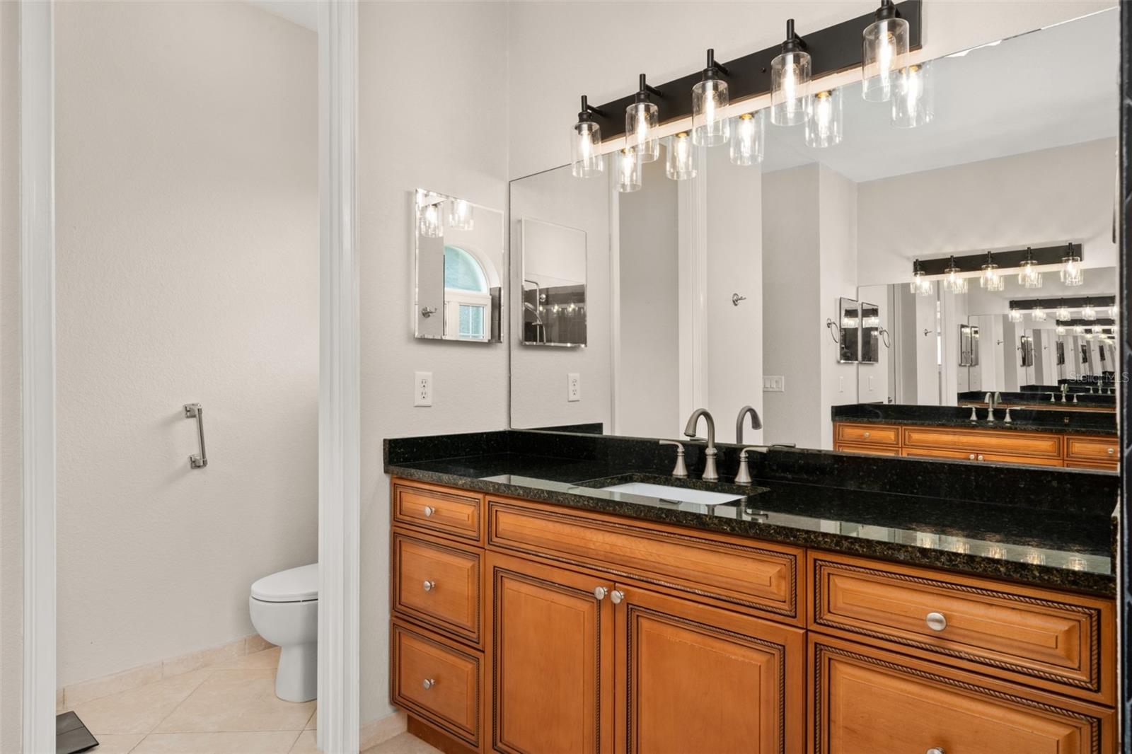 Image 28 of 66 For 5009 Magnolia Place