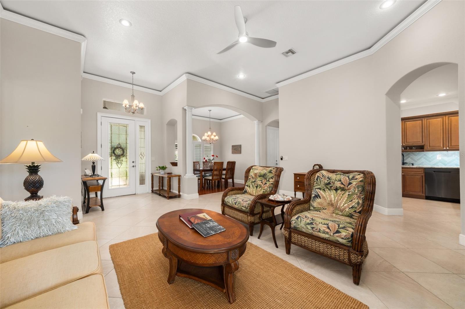 Image 3 of 66 For 5009 Magnolia Place