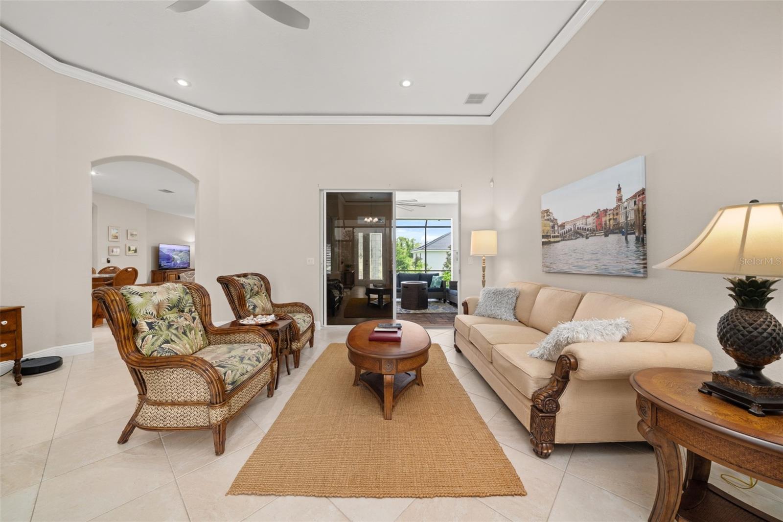 Image 4 of 66 For 5009 Magnolia Place