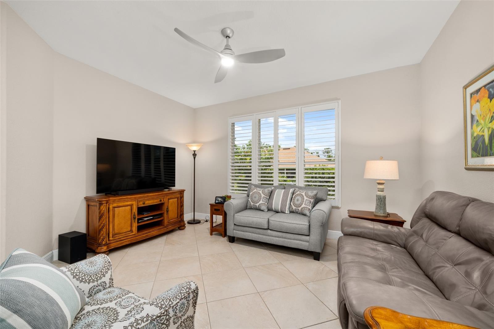 Image 8 of 66 For 5009 Magnolia Place