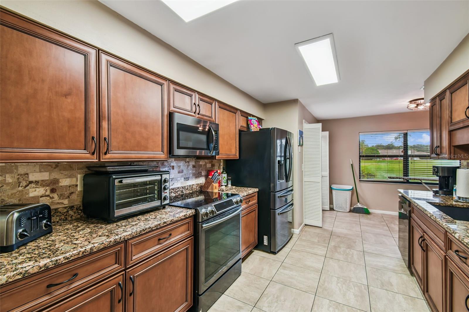 Image 15 of 39 For 2817 Wingfoot Court