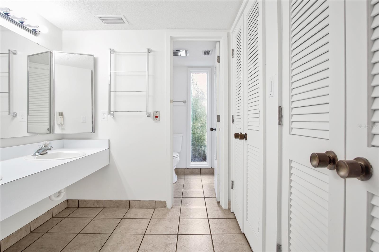 Image 12 of 27 For 2213 Burnway Road