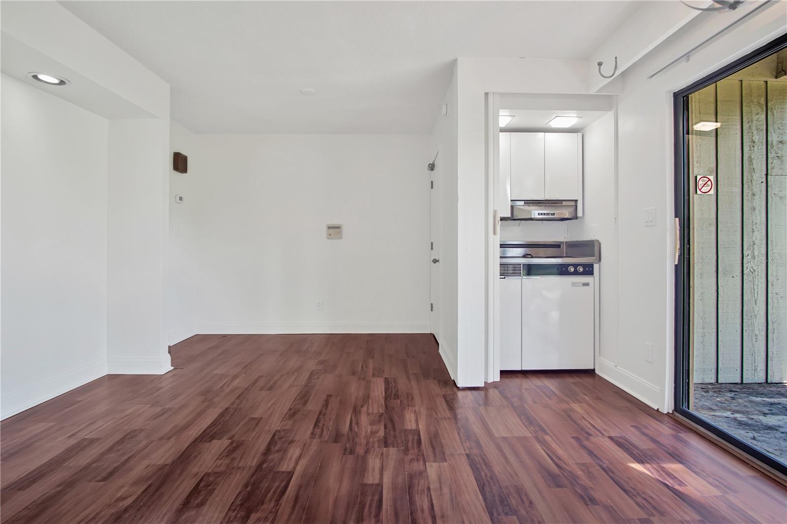 Image 7 of 27 For 2213 Burnway Road