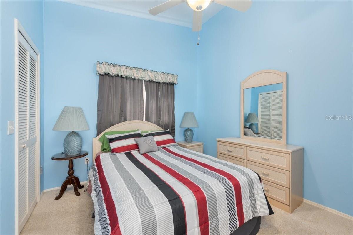 Image 18 of 37 For 3300 Loveland Boulevard 2703