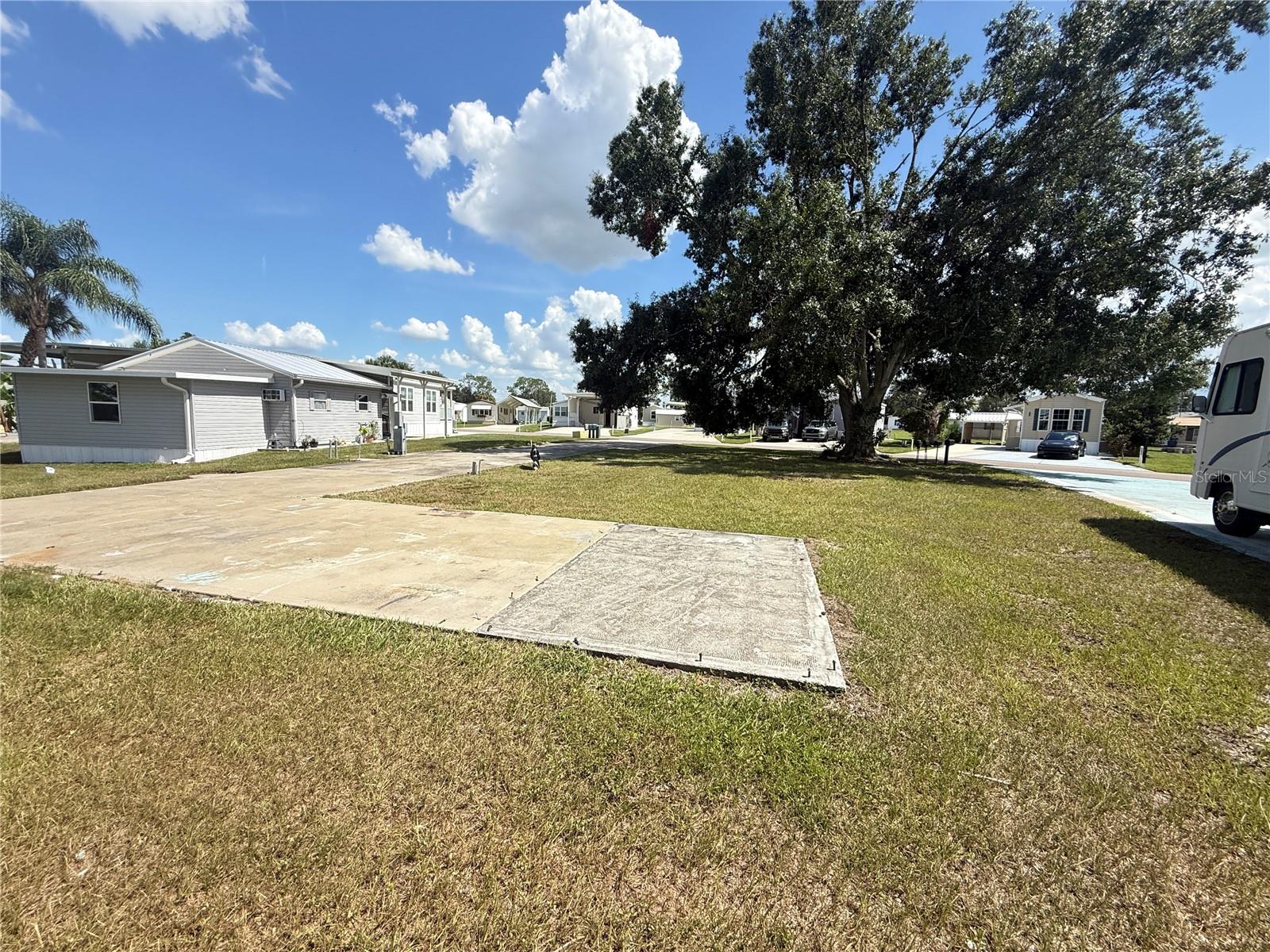 Image 17 of 19 For 5058 Shore Line Drive