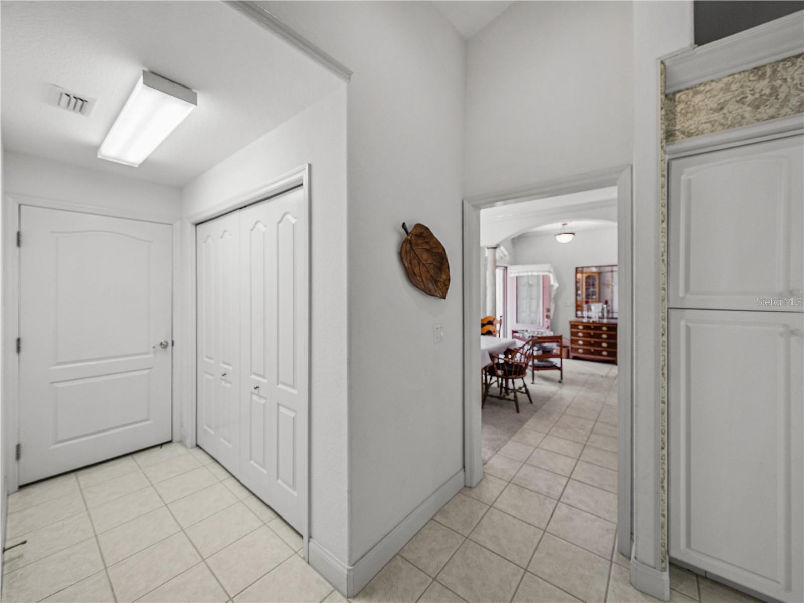Image 12 of 51 For 221 Golf Aire Boulevard