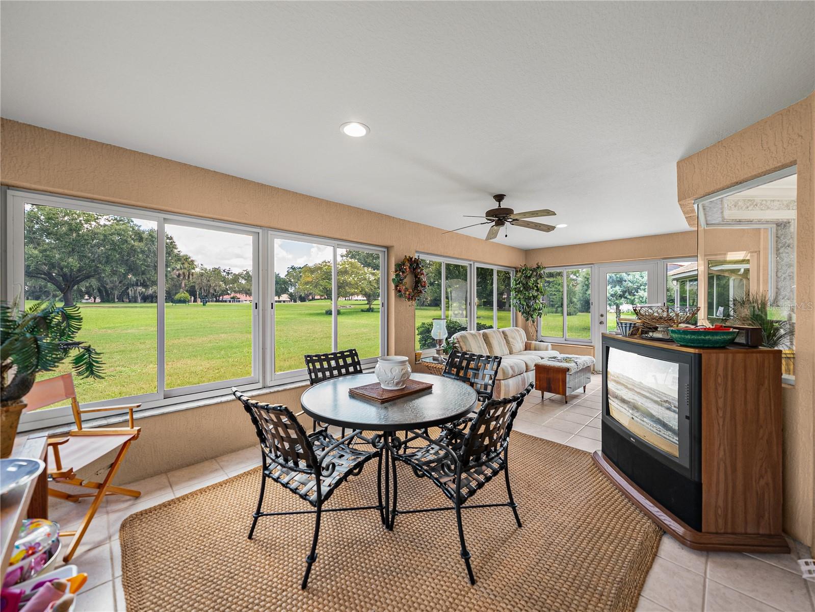 Image 13 of 51 For 221 Golf Aire Boulevard