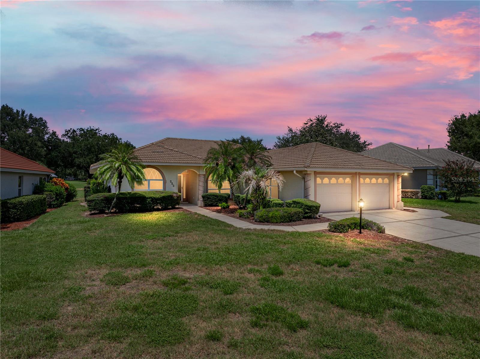 Image 2 of 51 For 221 Golf Aire Boulevard