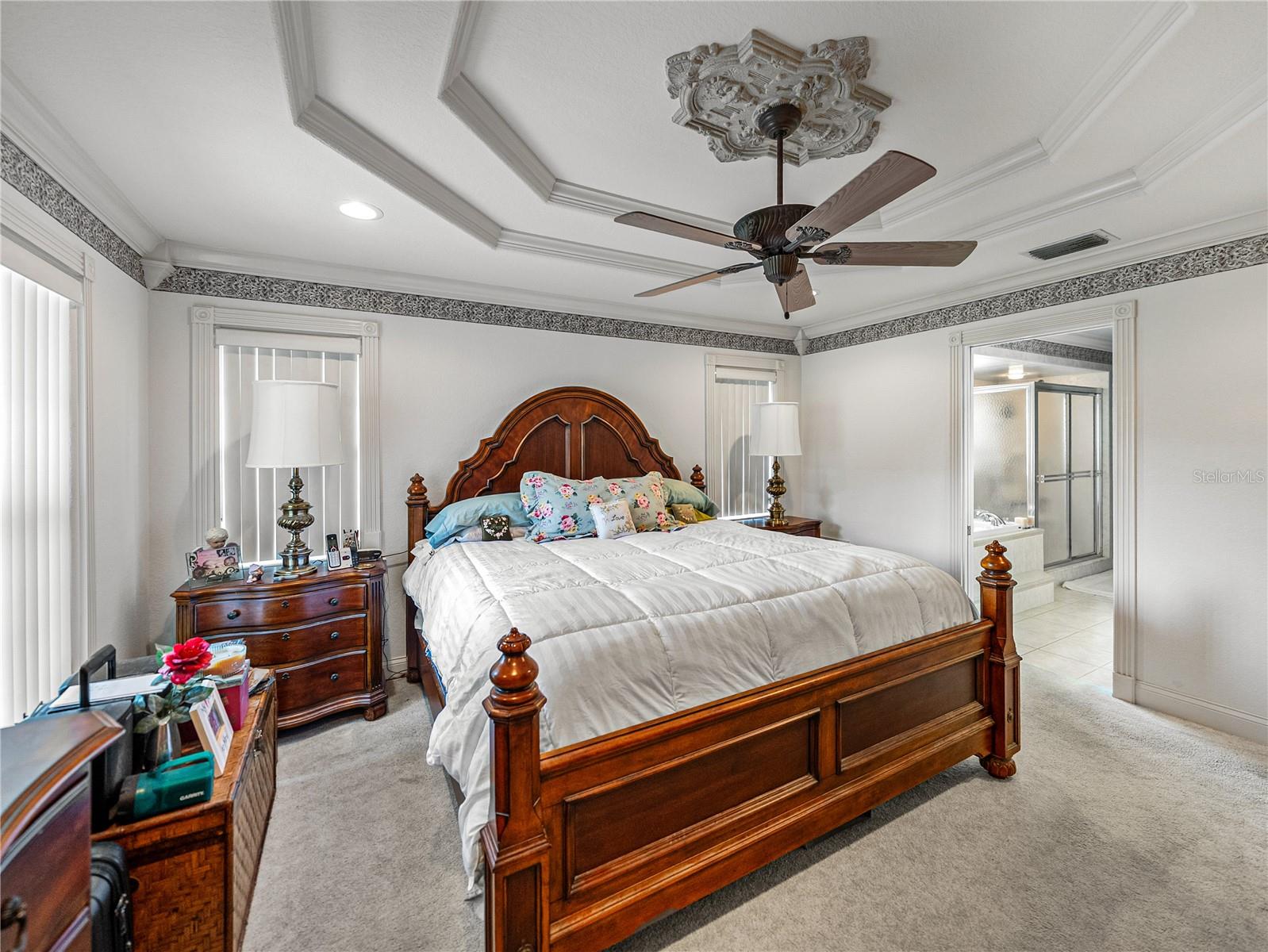 Image 23 of 51 For 221 Golf Aire Boulevard