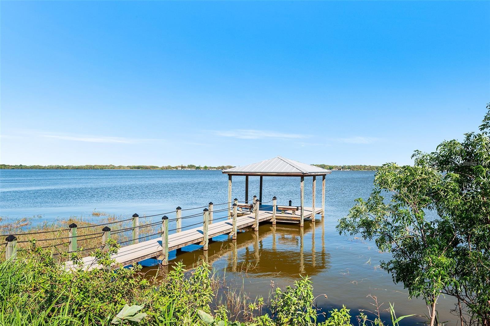 Image 38 of 40 For 332 Lake Mariana Way