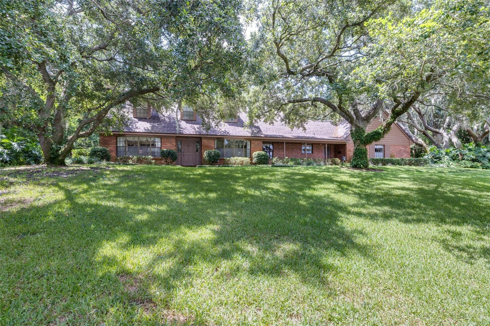Image 4 of 96 For 954 Campbell Avenue
