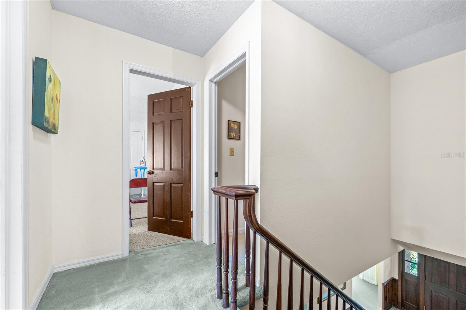 Image 46 of 96 For 954 Campbell Avenue