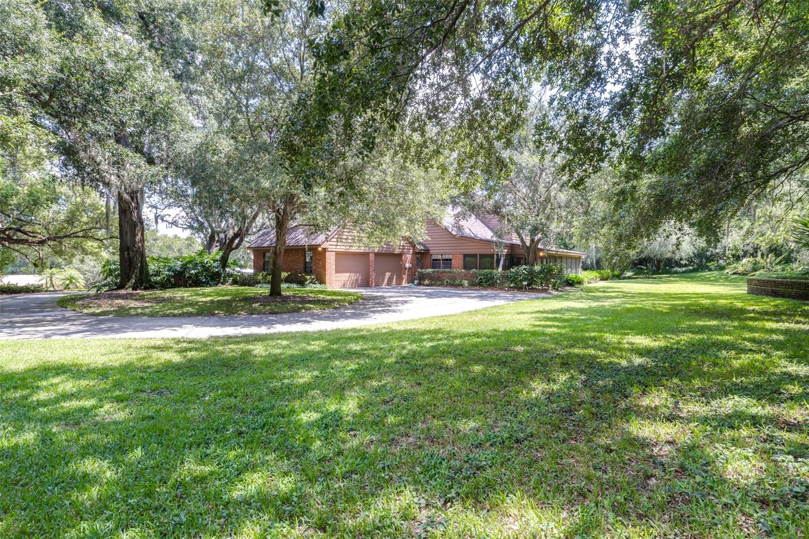 Image 83 of 96 For 954 Campbell Avenue