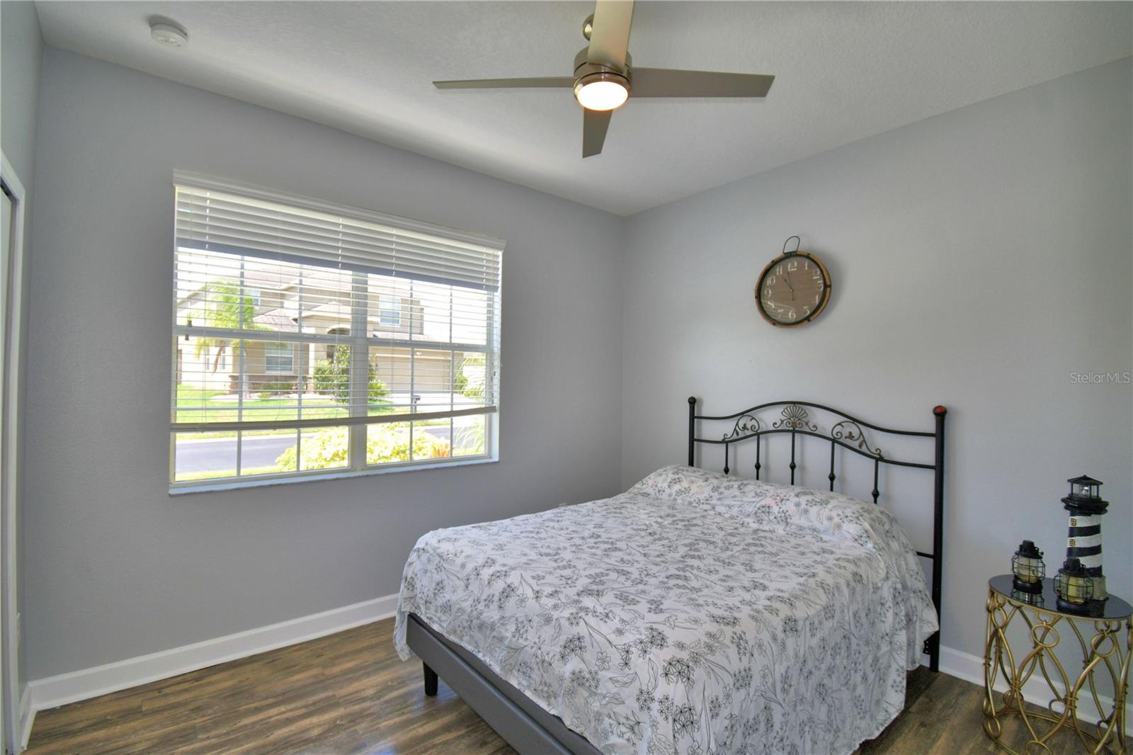 Image 12 of 41 For 3590 Cortland Drive