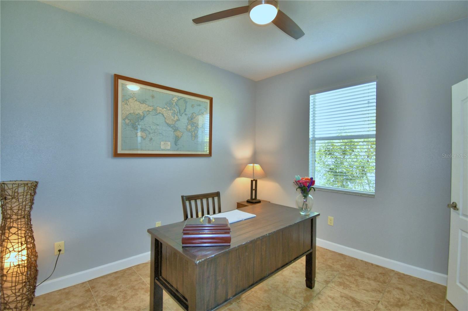 Image 18 of 41 For 3590 Cortland Drive