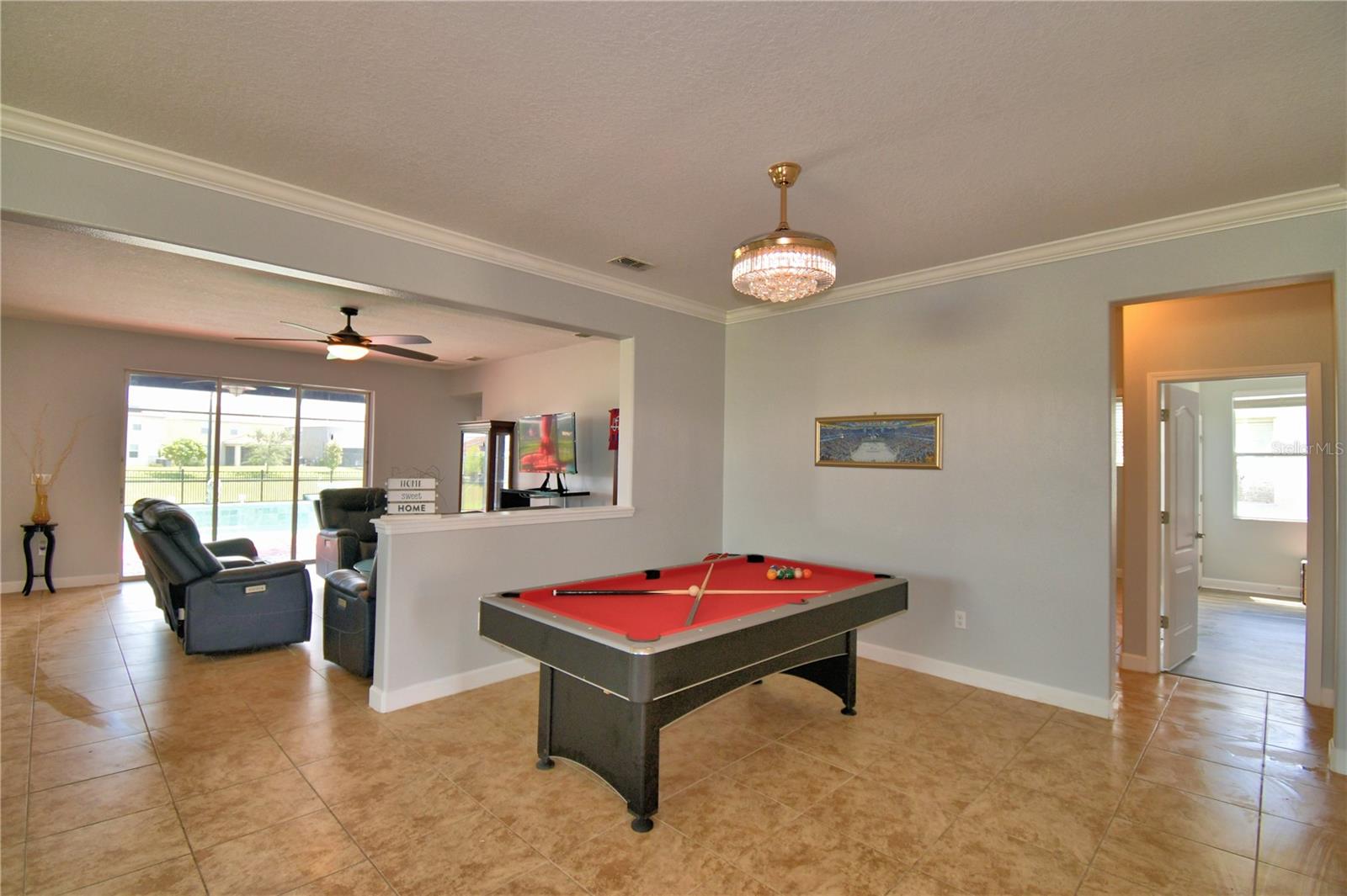 Image 19 of 41 For 3590 Cortland Drive