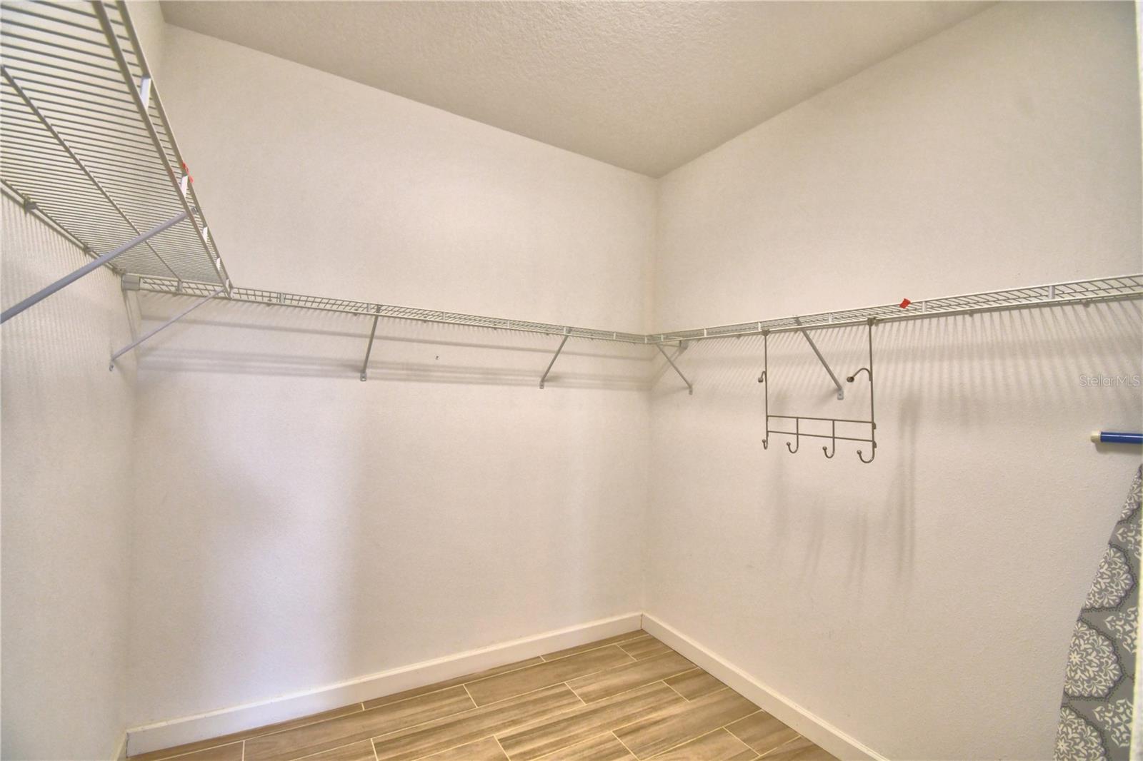 Image 37 of 41 For 3590 Cortland Drive