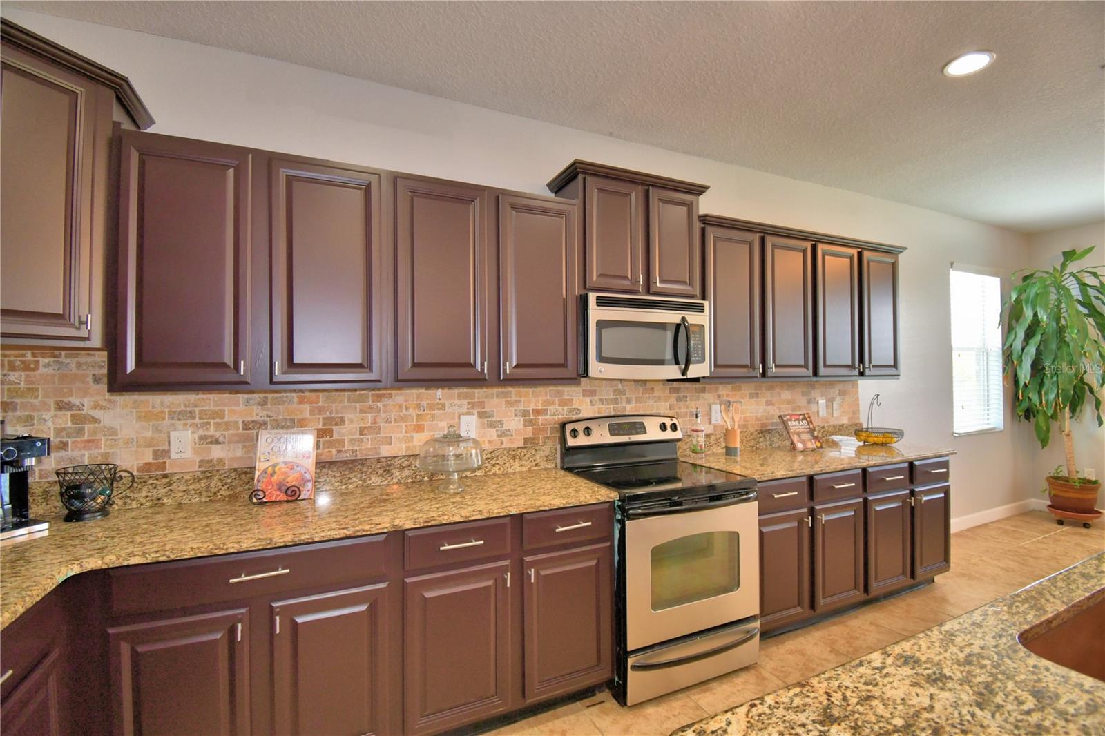 Image 4 of 41 For 3590 Cortland Drive