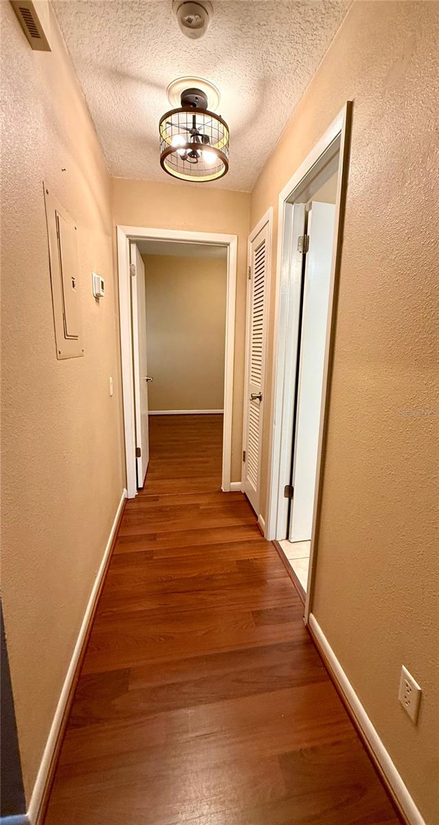 Image 20 of 37 For 2040 San Marcos Drive Se 203