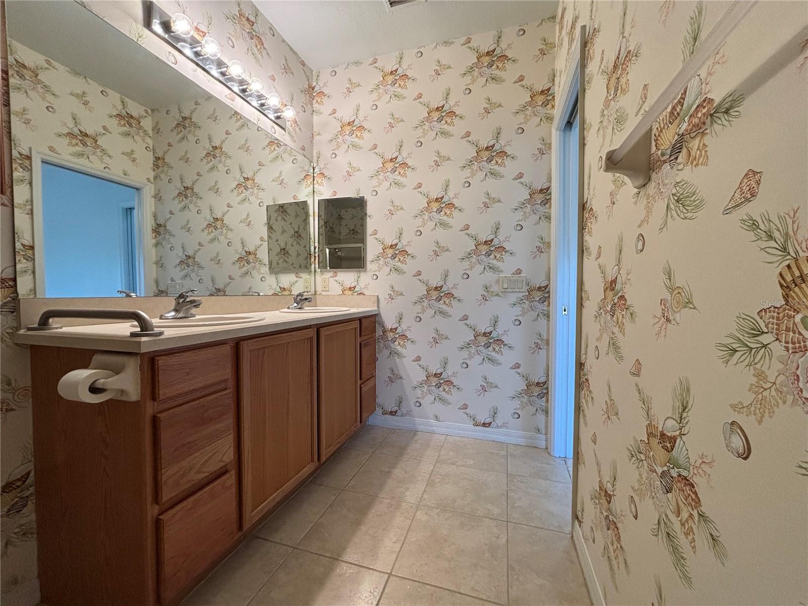 Image 19 of 55 For 4128 Aberdeen Lane