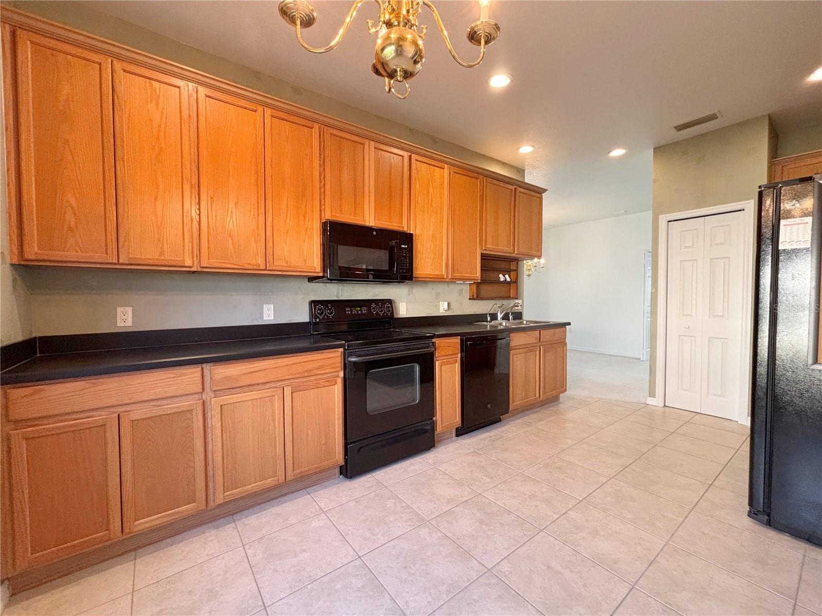Image 3 of 55 For 4128 Aberdeen Lane