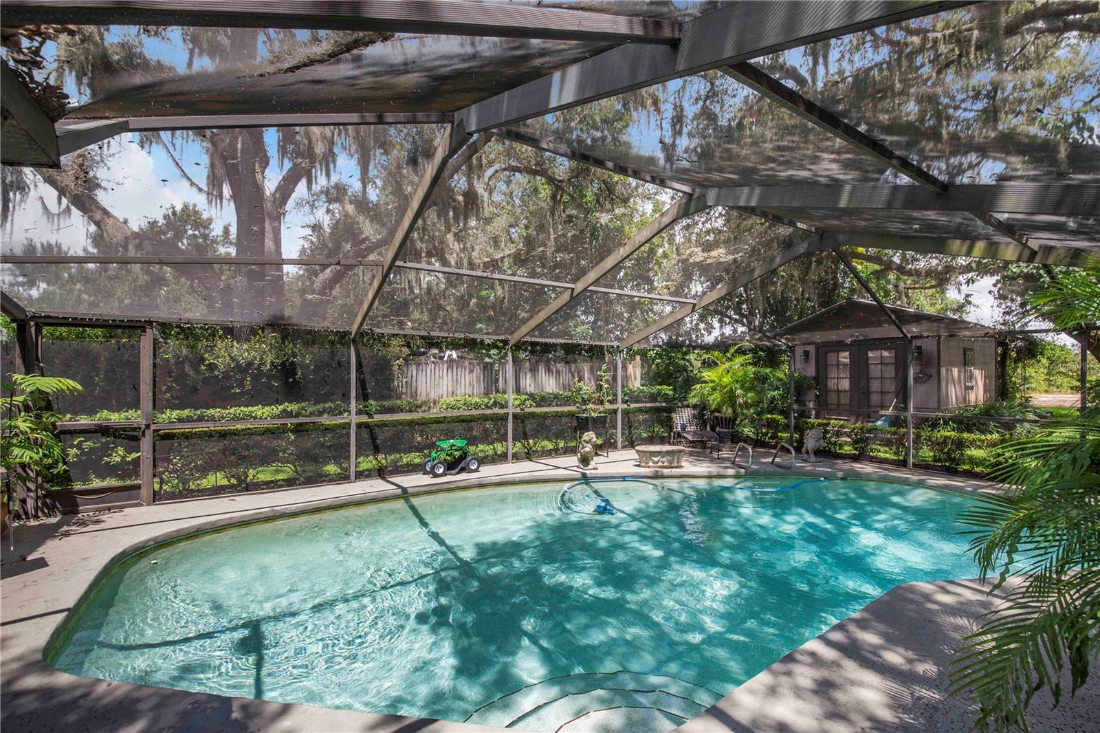 Image 23 of 36 For 929 Mangham Road