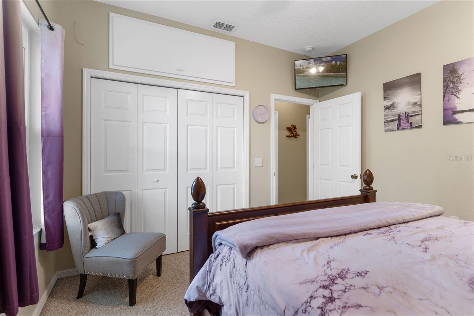 Image 22 of 47 For 89 Pine Forest Lane