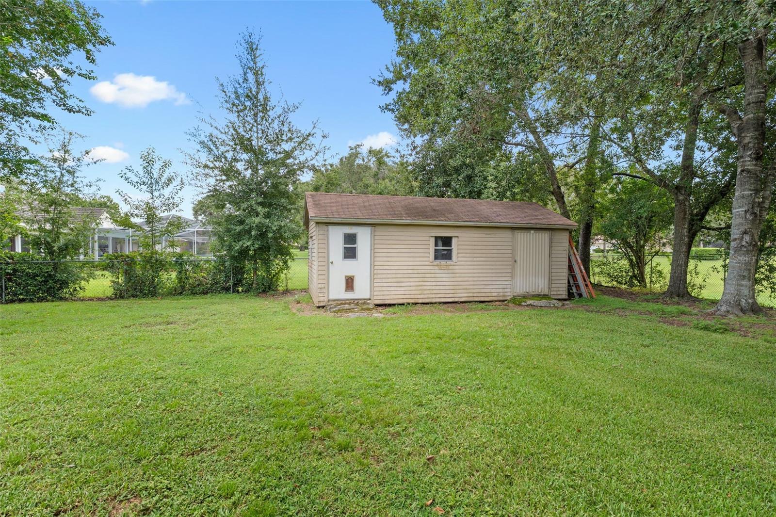 Image 33 of 47 For 89 Pine Forest Lane