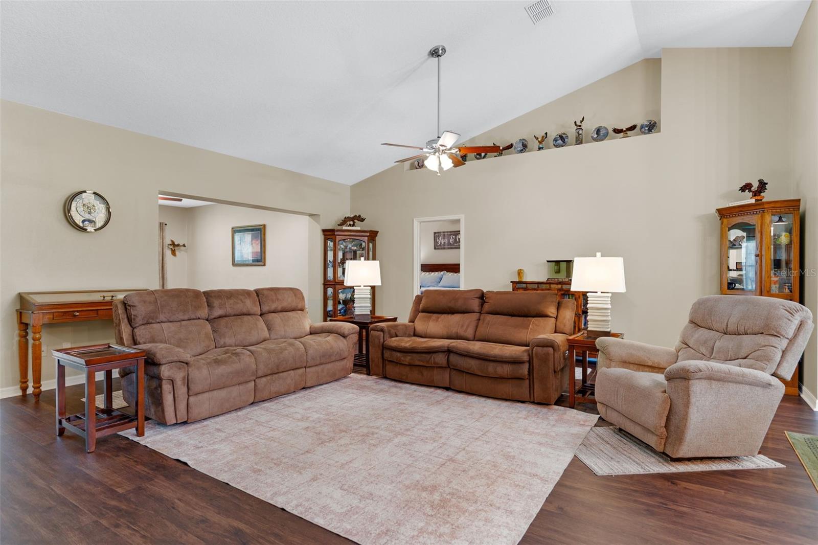 Image 5 of 47 For 89 Pine Forest Lane