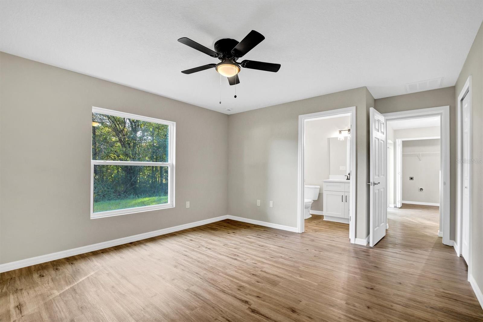 Image 23 of 31 For 2419 Blair Circle N