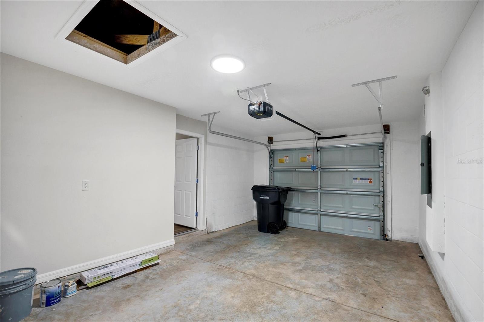 Image 26 of 31 For 2419 Blair Circle N