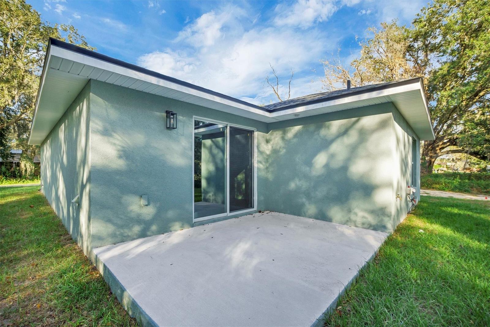 Image 28 of 31 For 2419 Blair Circle N