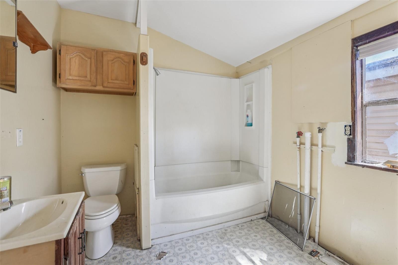 Image 31 of 71 For 29235 Bayhead Rd