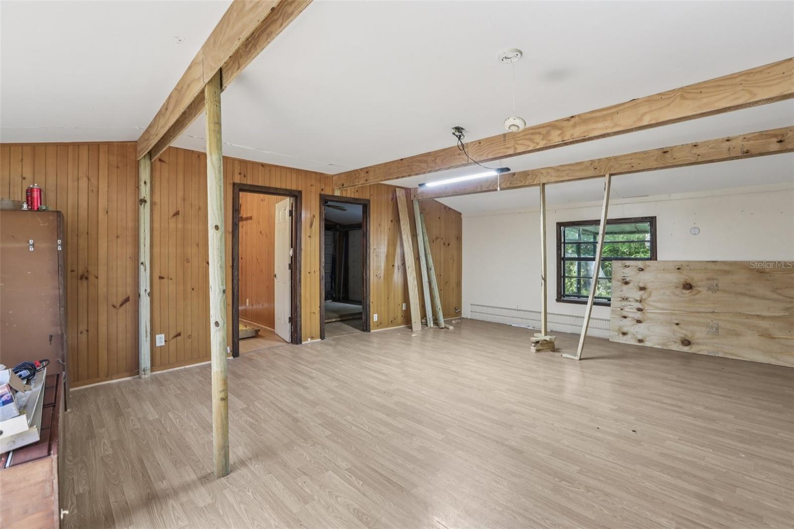 Image 32 of 71 For 29235 Bayhead Rd