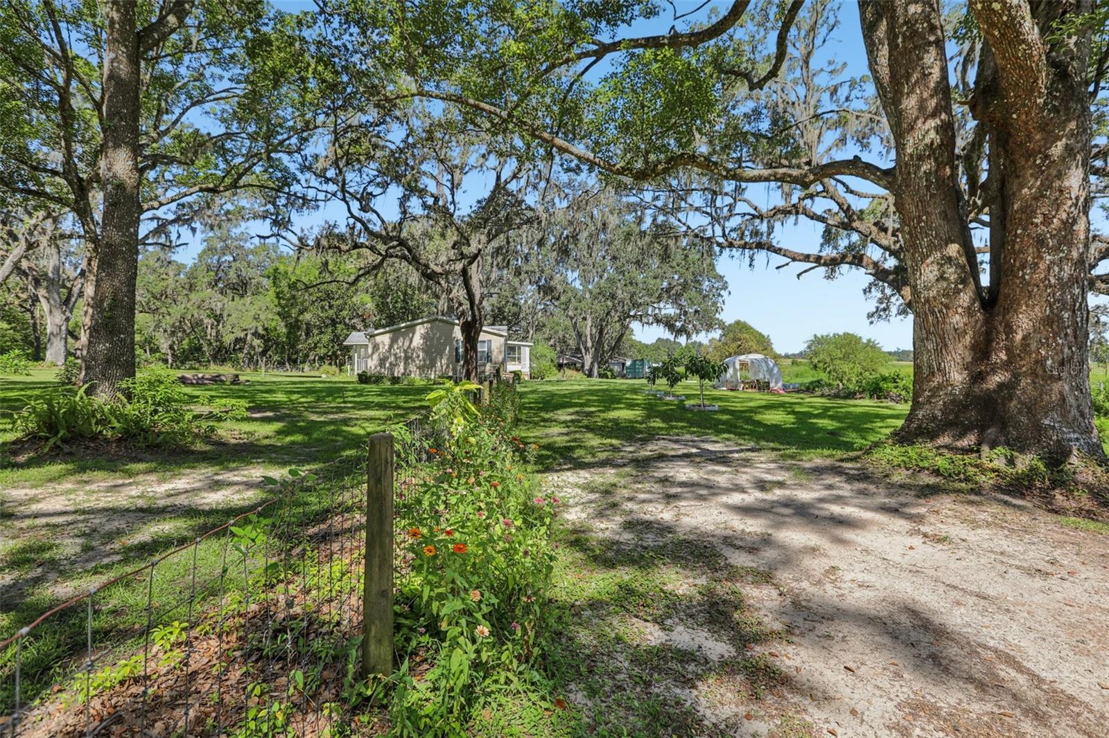 Image 49 of 71 For 29235 Bayhead Rd