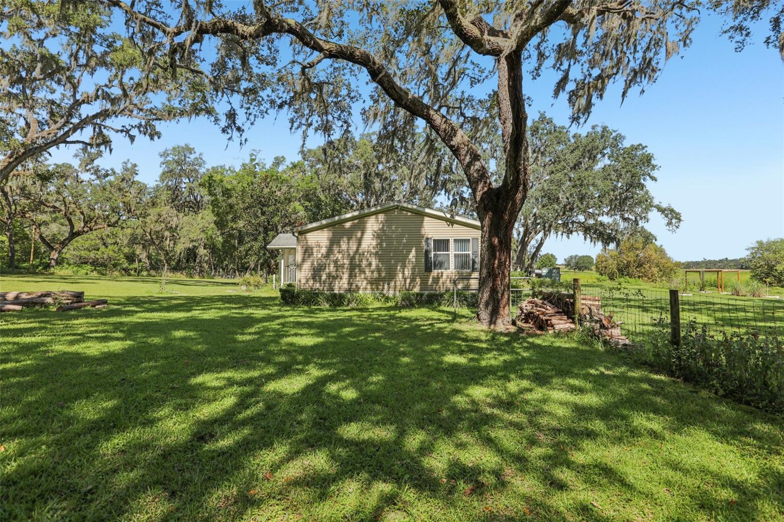 Image 50 of 71 For 29235 Bayhead Rd
