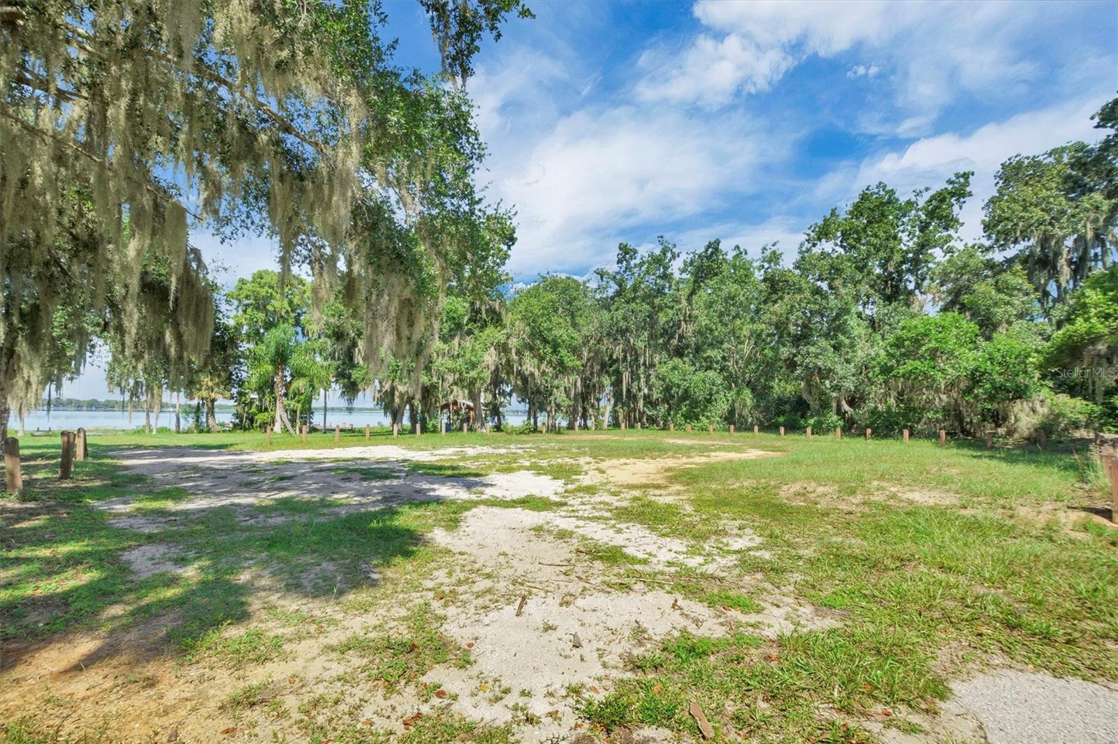 Image 34 of 47 For 6102 Lake Marion Golf Resort Avenue C
