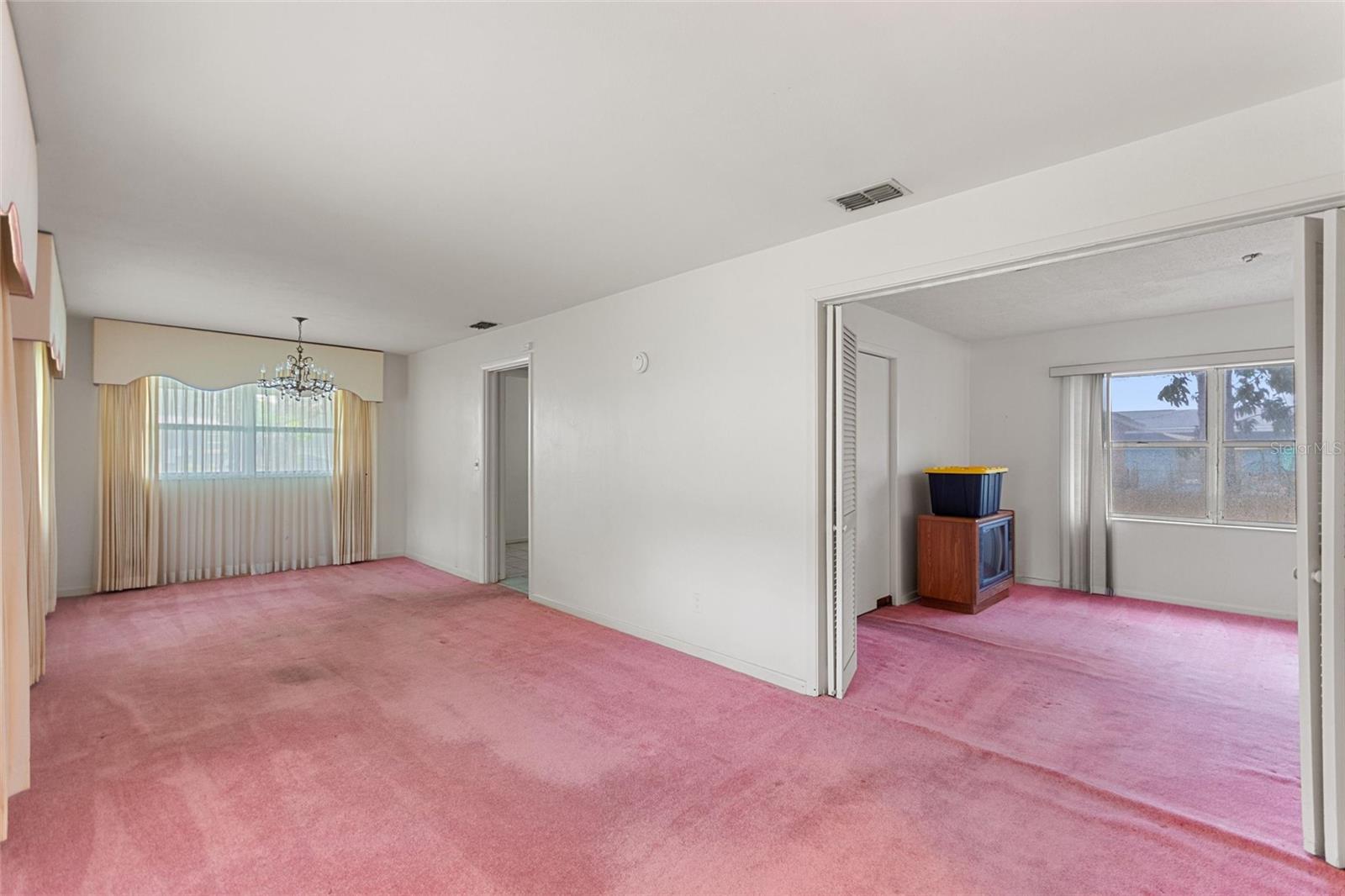 Image 12 of 39 For 601 Avenue U Ne