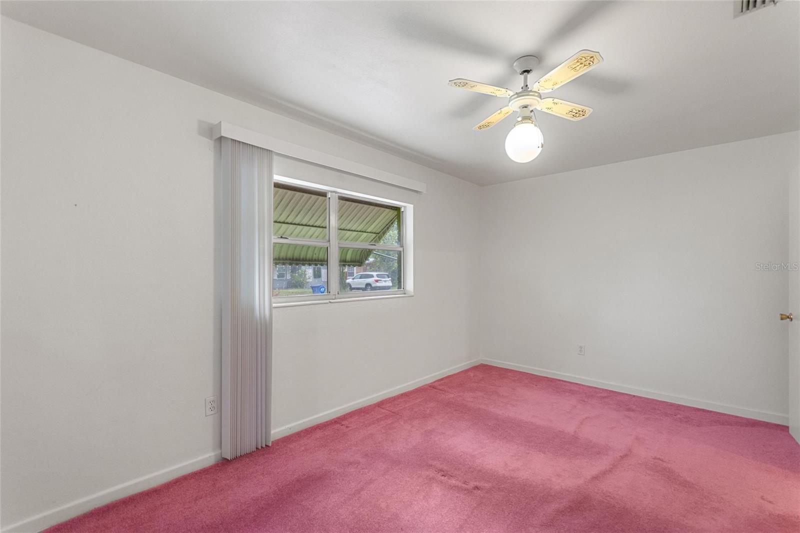 Image 23 of 39 For 601 Avenue U Ne