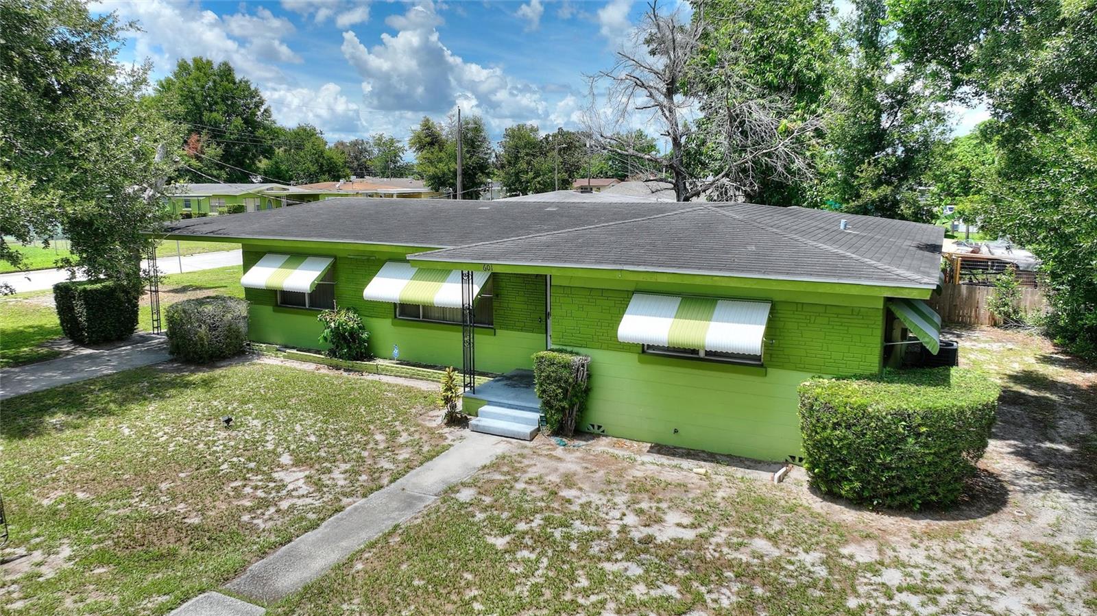 Image 30 of 39 For 601 Avenue U Ne