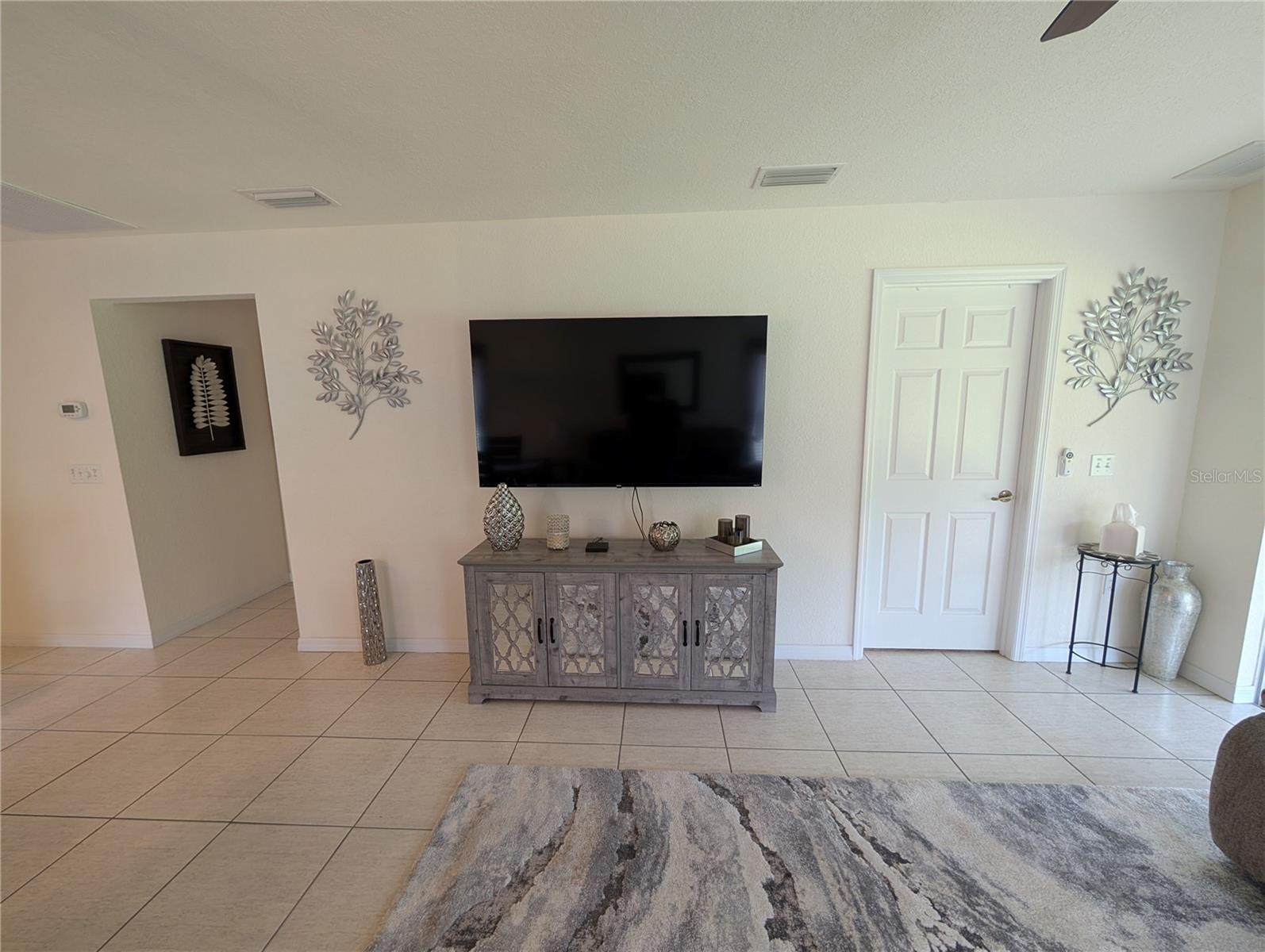 Image 27 of 38 For 4496 Turnberry Lane