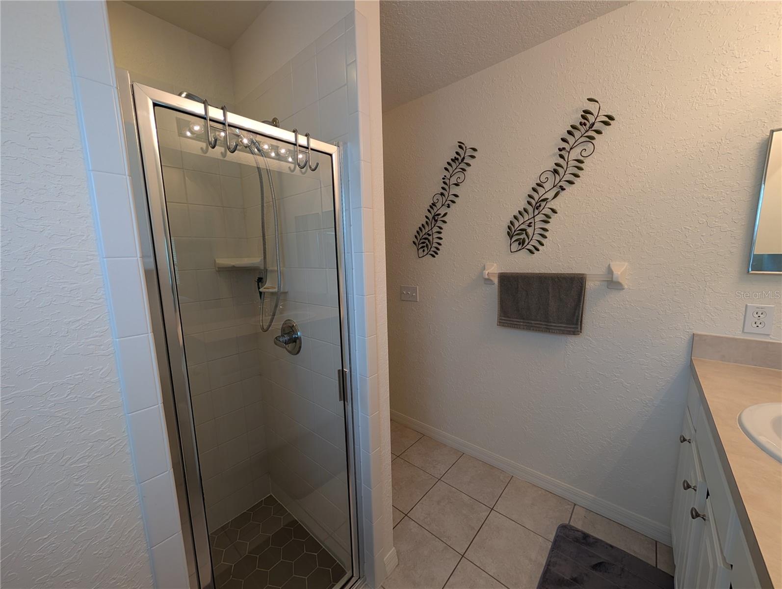 Image 31 of 38 For 4496 Turnberry Lane