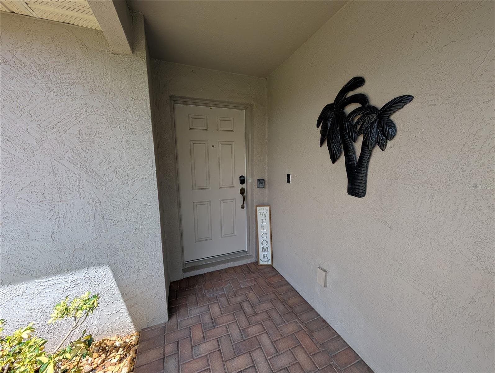 Image 4 of 38 For 4496 Turnberry Lane